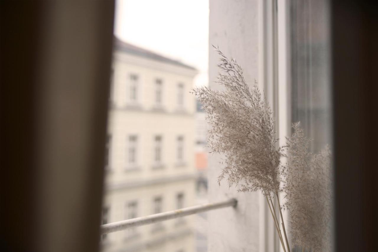 By The River And City Center - Comfortable Rooms Wroclaw Bagian luar foto