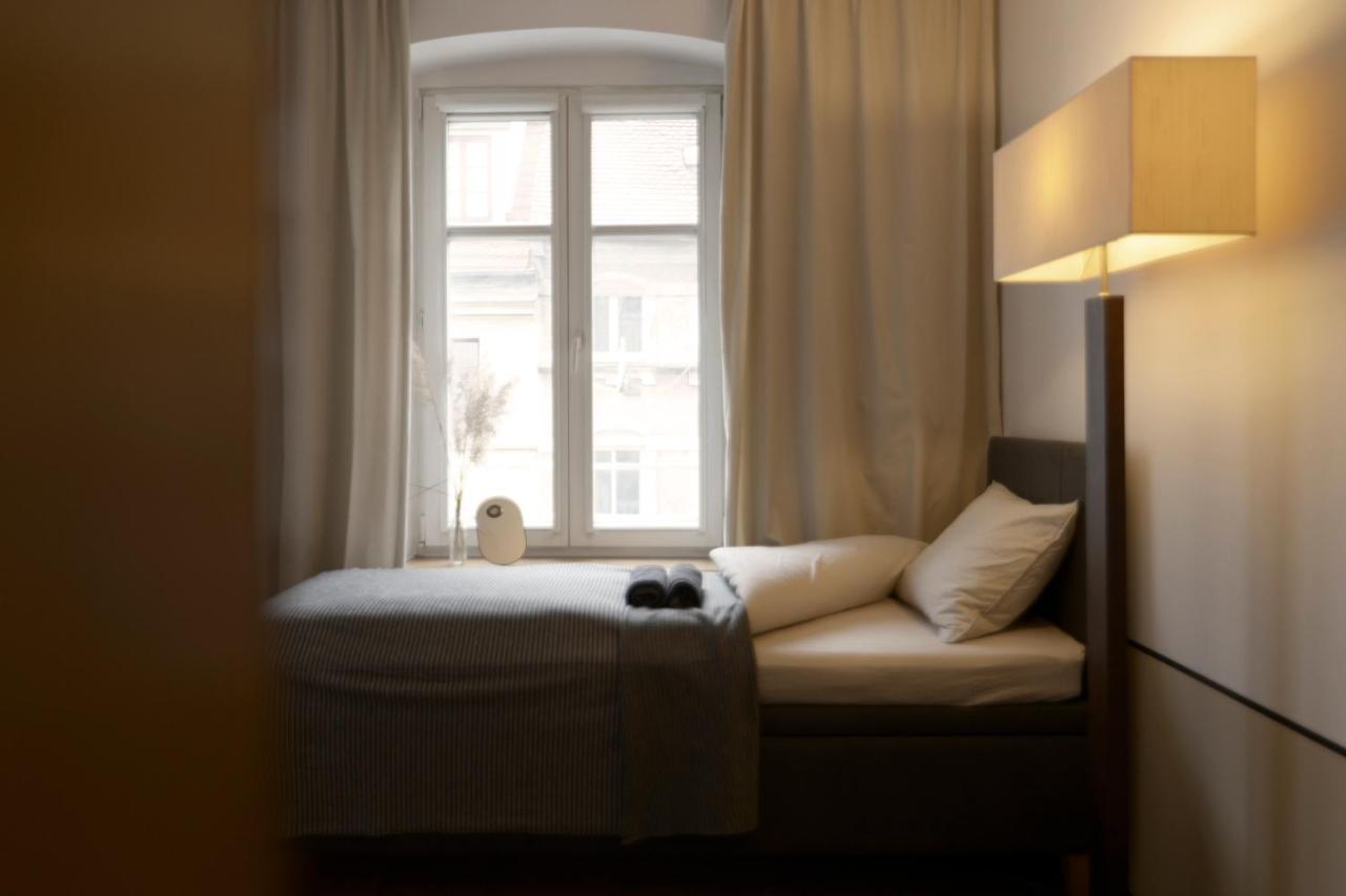 By The River And City Center - Comfortable Rooms Wroclaw Bagian luar foto